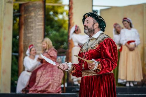 Guildburys Theatre Company Anne Boleyn